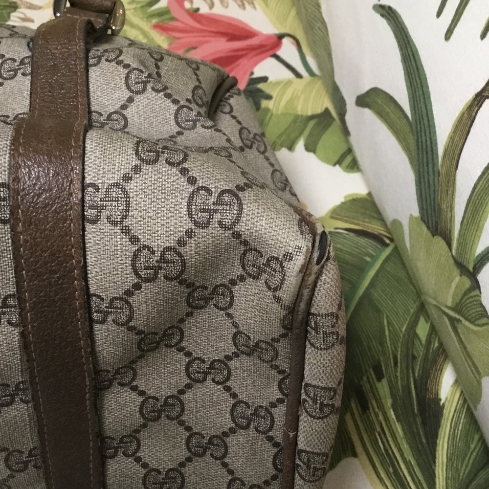 Gucci Handbag - Picture 11 of 15